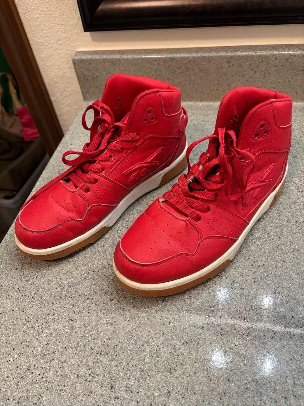 Women’s Reebok Red leather High-Top Sneakers